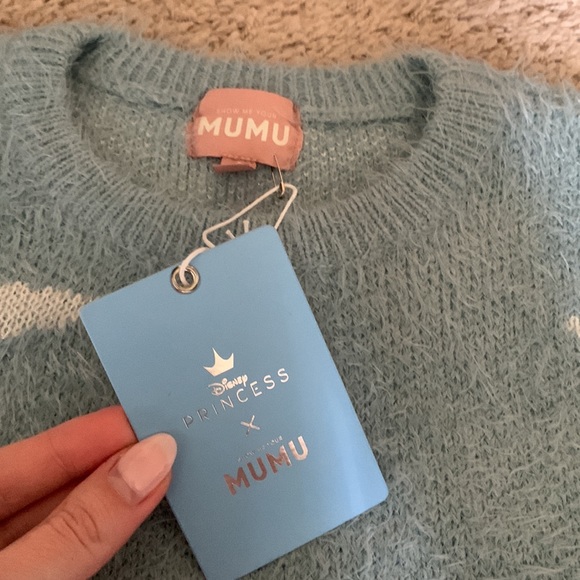 SOLD Show me your Mumu Star Cinderella Sweater (NWOT) - Picture 5 of 7